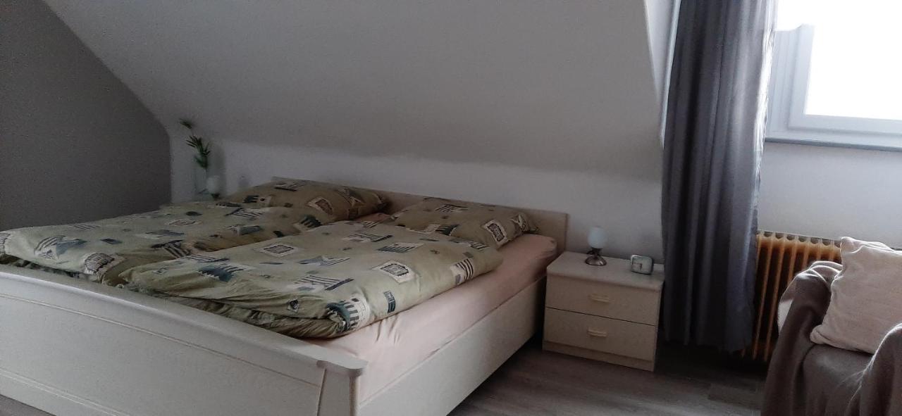 Ferienwohnung Gutowski Andernach Exterior foto